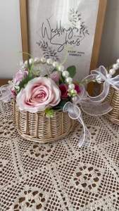 One wicker rattan flower child Basket with Pearl handle and bow Hand woven Easter basket Wicker basket for Weddings (brown)