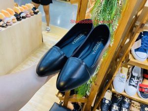 [เสริมสร้างความสวย!] Flash Shoes 994 รองเท้าคัทชู หนังนิ่มใส่สบาย สีดำ ไซล์36-45