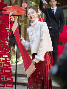 Yung Gege Yuke Wedding Dress Set New Chinese Style Engagement Ceremony Autumn Winter Tang Suit Women National Trend Long Sleeve Short Cheongsam