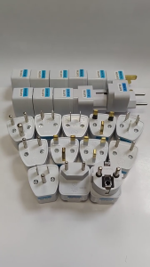 Travel Adaptor Universal Power Adapter Wall Plug UK AUS NZ CHN US JPN EU