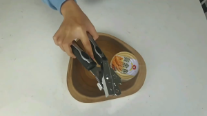 3 IN 1 ที่เปิดกระป๋อง สแตนเลส เครื่องเปิดกระป๋อง ที่เปิดกระป๋องแบบหมุน อเนกประสงค์ ตัวเปิดกระป๋องด้วยมือ นม tin can opener