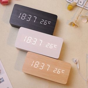 Wooden Vintage LED Digital Alarm Clock with Temperature Display 12/24h Display Nightstand Living Room Home Decor Alarm Clock