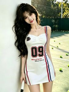 GUZILIAN | Đầm Ngắn Ôm Cao Cổ In Hình Thể Thao