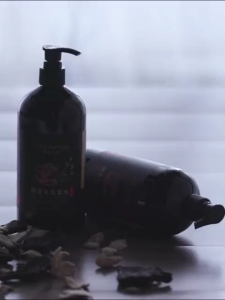YOULANFEISI Original Sin Hair Black Shampoo Herbal Natural Black Hair Shampoo Permanent Hair dye shampoo 300ml