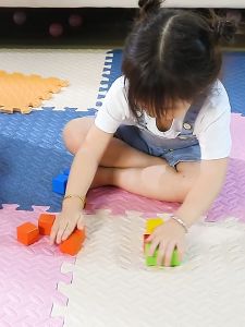 แผ่นปูพื้น แผ่นรองคลาน โฟมยางจิ๊กซอว์ แผ่นโฟมปูพื้น แผ่นโฟมจิ๊กซอ จิ๊กซอว์ปูพื้น แผ่นลองคลาน แผ่นจิ๊กซอว์ปูพื้น จิ๊กซอว์รองคลาน แผ่นโฟมรองคลาน 30x30x1.2cm/60x60x1.2cm มีกันลื่น