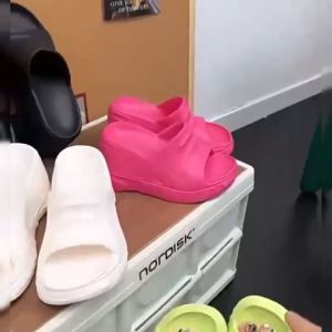 Lishops รองเท้าแฟชั่นส้นสูงพื้นหนา สำหรับ สุภาพสตรี แต่งสายรัดข้อเท้า มี 4 สี เลือก ชุดไหนก็เข้ากัน