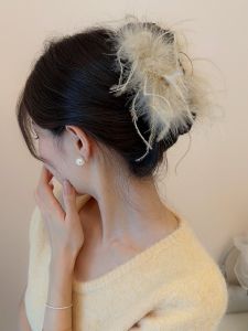 Elegant French Style Feather Tassel Hair Clip for Women Back of Head Clip Bird of Paradise Feathers Hair Accessories