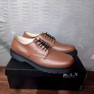 Sepatu Pantofel Formal Pria Kulit Dinas Kerja Coklat