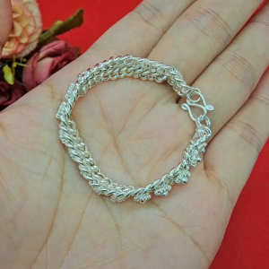 สร้อยข้อมือลายเลสเเบนดอกไม้ ความยาว 5 นิ้ว ชุบเงิน แฟชั่นผู้หญิง ใส่ติดตัวได้ตลอด ใส่ได้ทุกโอกาส พร้อมส่ง
