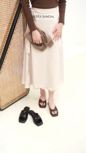 WINOD Berta Sandal Model Slip On Flat Casual Daily