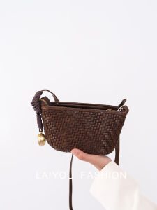 Mini Fashion Handwoven Leather Shoulder Bag Womens Crossbody Bag Soft Leather Casual Stylish Small Bag for Young Women