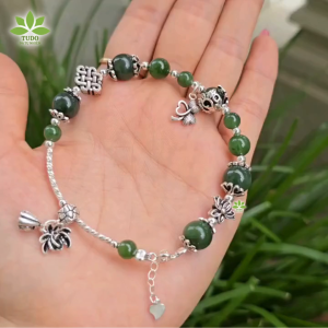 Q2509 Lắc bạc Ngọc Bích mix charm bạc Thái cuộn hạt hoa sen cát tường treo cỏ sen chùm ko kén mệnh - Phong Thủy TUDO