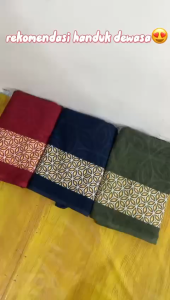 QSHK0801 Handuk Katun Premium Dewasa Ukuran 70 x 135 cm Handuk Fylora Motif Bunga Teratai Lembut & Menyerap Air