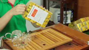 Trà Đinh Ngọc - Lộc Tân Cương - Trà Thái Nguyên Cao Cấp Hộp 25 Tép x 10g