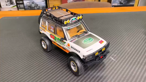 JXC 1:18 Remote Control Car Full Scale 4wd Racing Style Painting Mood Pendant Off Road Car Boy Toy