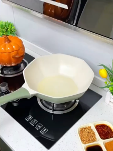 Divided Plates With 4-Compartment Dinner Plate Candy Nuts Food Storage Tray Special Dinner Plate Onion Ginger Garlic