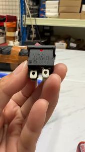 Saklar KCD1 4 pin On Off Tombol Rocker Power Switch 4pin