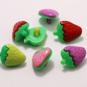 Red Strawberry Plastic Buttons Childrens Sweater Baby Cardigan Cartoon Cute Fruit Shape Small Buttons Home Fabric Sewing DIY