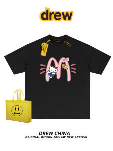 เสื้อยืดคอกลมแขนสั้นผ้าฝ้าย HelloKitty สำหรับนักเรียน ผู้ชาย ผู้หญิง คู่รัก ลำลอง หลวม ใส่สบาย ฤดูร้อน 2025 แบรนด์ DREW ESSFODGR