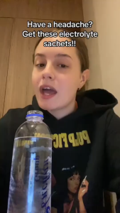 [SG INSTOCK] Royal-D Royal D Electrolyte Beverage 25g (1 sachet) - Grape Strawberry Original Orange