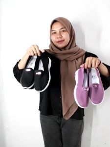 Sepatu Wanita Terbaru Slip on Premium Quality - Korea Fashion Trendy terbaru - 265