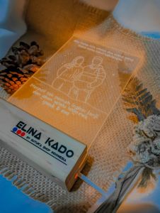 Akrilik Custom untuk pasangan ultah wisuda kado hadiah dan lain lain