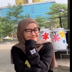 Sweater Hoodie Bordir ONx