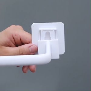 BabyShop-C1070 Gantungan Hook Tempel Dinding Serbaguna Tanpa Paku Praktis / Tempat Aksesoris Bando