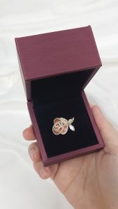 Sv Premium Exclusive Crystal Pin Tudung Ros Mewah Rose Flower Baby Brooch Hijab Pin High Quality Fashion Accessories