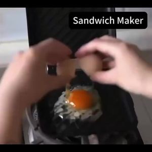 Sandwich Maker Grilled Sandwich Panini Maker Pan with Non-Stick Plates Stovetop Toasted Sandwich Maker Aluminum Flip Pan JT