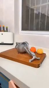 压脐橙杯 榨水果 手工榨汁机 家用小型便携手动窄橙子 挤橙汁神器 Stainless Steel Citrus Fruits Squeezer Hand Manual Juicer Lemon Juicer Orange Squeezer Juice Fruit Pressing