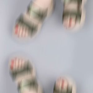 Lishops ปังมากเวอร์รองเท้าลำลอง 👠พื้นหนาขึ้น ใส่แล้วสูง สวยเพิ่มเป็นกอง