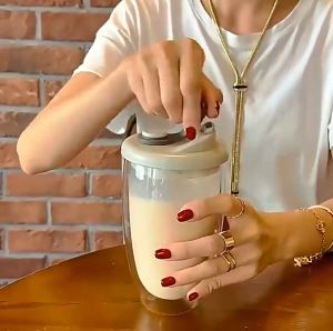 Double wall coffee cup with lid 350ml Double Layer Glass Mug Portable Water Glass Hot and cold all use Heat Resistant Drinkware ice coffee cup Milk Tea Juice Mug Set Water Glass  For Home Office Idea Gift