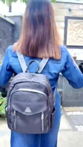 Tas Ransel Wanita Rayyanza 8306: Tas Sekolah Bahan Kanvas Premium