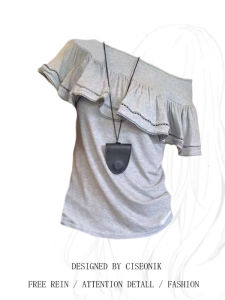 เสื้อยืดแขนสั้นคอวีสไตล์ฝรั่งเศสไซส์ใหญ่สำหรับผู้หญิงในช่วงฤดูร้อน ดีไซน์เก๋ไก๋ โชว์ไหล่ กระชับสัดส่วน เสื้อผ้าทำงานสไตล์เกาหลี