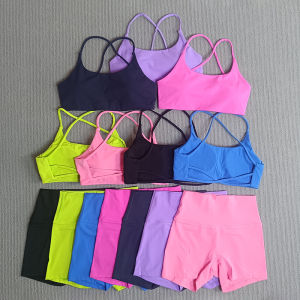 สีทึบชุดโยคะจักรยานสั้นขา CROSS Sport Bra ชุดออกกําลังกายกีฬาผู้หญิงชุดออกกําลังกายการฝึกอบรมที่ครอบคลุม ...