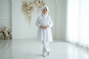 BAJU MANASIK TERBARU PUTIH BERSIH DAN PUTIH TULANG ANAK PEREMPUAN