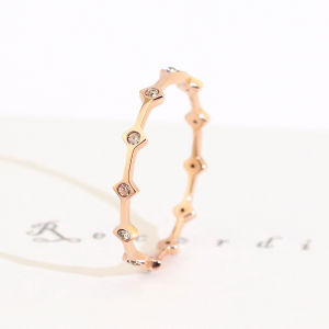 ญี่ปุ่นแหวนเพชรหรูหราไทเทเนียมเหล็ก ผู้หญิง แหวนไม่ซีดจางประณีต Rose Gold แหวนนิ้วเล็กๆแฟชั่นเครื่องประดับ