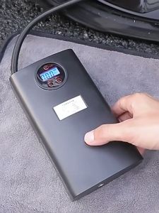 Wireless/Wired Air Compressor Pump portable Tire Inflator Inflation Pump Intelligent Air Pump Wireless Multifunctional Car Inflator for Car Automobile Motorcycles Bicycles