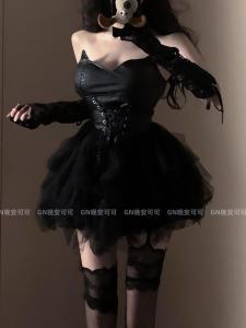 Original Dark ฮาโลวีนเครื่องแต่งกาย เซ็กซี่ Devil เด็กผู้หญิง เดรส พร้อมเข็มขัด สายคล้อง ร้อน เด็กผู้หญิง ชุดแม่บ้าน พลัสไซส์ กระโปรงสั้น คอวี