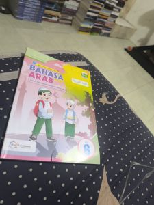 Buku teks pendamping BAHASA ARAB untuk madrasah ibtidaiyah kelas VI jilid 6