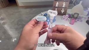 Women Safety Razor Blades Face/ Leg/ Armpit/ Bikini Beauty Hair Removal Shaving Compatible Venus Shaver 1 Handle + 8 Blades