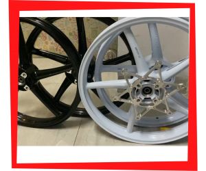 Mâm 5 đao hiệu AT RACING dành cho xe SONIC 150fi bản trước 1.6 sau 1.6