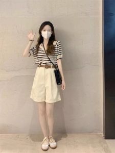 เสื้อยืดคอโปโลแขนสั้นผู้หญิงฤดูร้อนบางสไตล์เกาหลี เสื้อไหมพรมทรงปกติ สีสันสดใส แฟชั่นสตรีท ลำลอง แขนสั้น