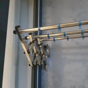 10 Khoen nhựa định vị trên thanh phơi