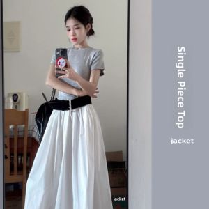 YUEZHONGWEI | Gray Round Neck Short Sleeve T-Shirt Women Summer Slim Fit Short Style Solid Color Top Korean Version Commute Style Pure Color