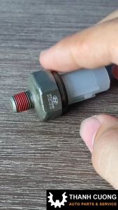 Cảm biến áp suất nhớt cảm biến dầu nhờn Kia Morning Rio Carens Hyundai i10 Elantra Getz 94750 02100 bảo vệ động cơ