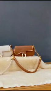 Tas Bahu Wanita Import Terbaru Slingbag Cewek Kulit Pu Semi Rantai Tas Selempang Wanita 224093 2409