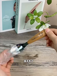 PaulWeekend ช้อนเด็กลายการ์ตูนน่ารักพร้อมสแตนเลส316L ถือและป้อนอาหารได้ง่ายเหมาะสำหรับมื้ออาหารของเด็กวัยหัดเดิน