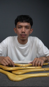 Gantungan Baju Kayu Hopa Clothes Hanger Isi 5pcs Anti Slip Premium Serbaguna Untuk Baju Jas Kemeja Celana Awet Kokoh Elegan Gantung Pakaian Rumah dan Laundry